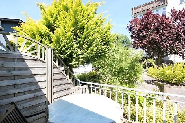 Alte Tischlerei By Rujana Sellin (Rugen)