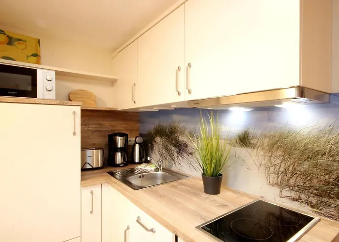 Alte Tischlerei By Rujana Sellin (Rugen)